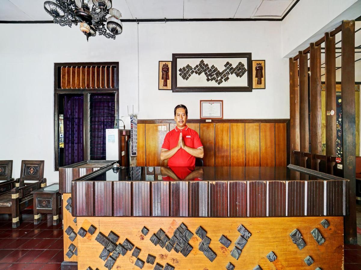 Oyo 90676 Oryza Hotel Yogyakarta Exteriör bild