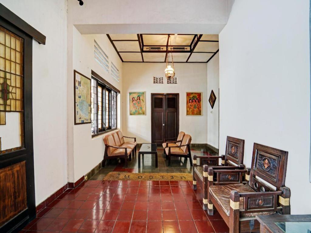 Oyo 90676 Oryza Hotel Yogyakarta Exteriör bild